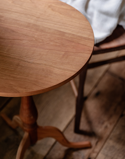 Round Candle Stand