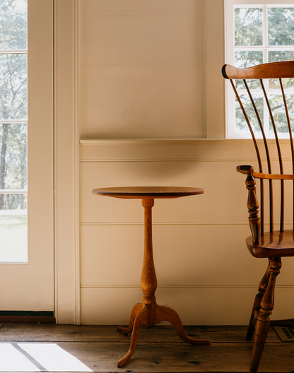 Round Candle Stand